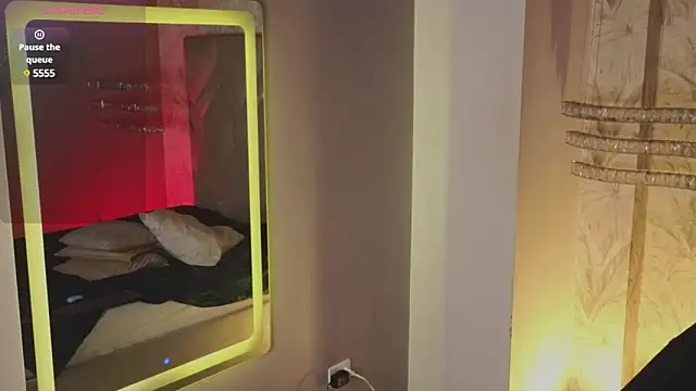 MaxHeat  online show from 17, 2, 2025