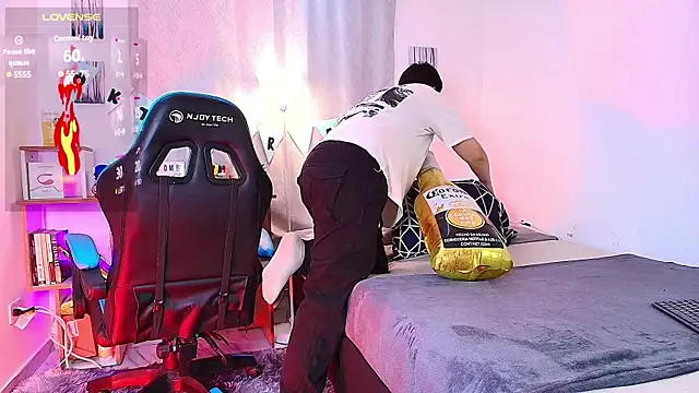 aron wi online show from 25, 9, 2025