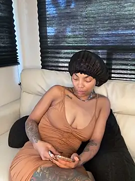 butterflybootyy online show from 18, 9, 2025