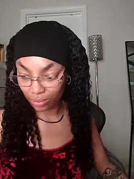 butterflybootyy online show from 3, 5, 2026
