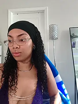 butterflybootyy online show from 18, 5, 2026