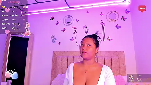 LaurinMonroe online show from 19, 2, 2025