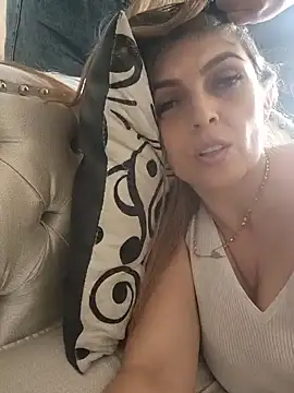 Lizzymontanaa online show from 16, 11, 2025