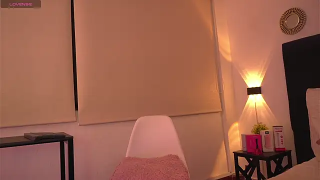 Chloe Cherry21 online show from 9, 10, 2025