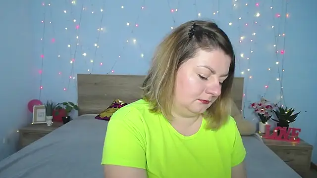 ZannaDreil online show from 27, 1, 2025