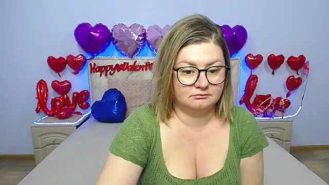 ZannaDreil online show from 8, 2, 2025