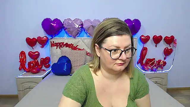 ZannaDreil online show from 9, 2, 2025