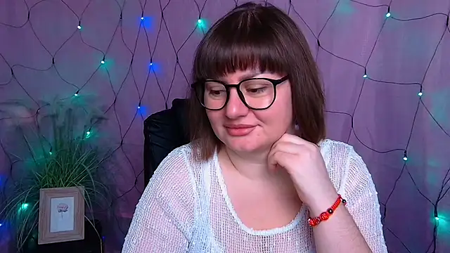 ZannaDreil online show from 6, 2, 2026