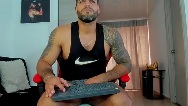 SamirHazard97 online show from 12, 5, 2026