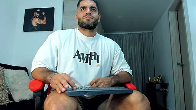 Snapshot of SamirHazard97 chatting on 10, 6, 2026 SamirHazard97 online show from 10, 6, 2026