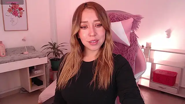 Snapshot of Dahlia__espresso chatting on 21, 10, 2025 Dahlia espresso online show from 21, 10, 2025