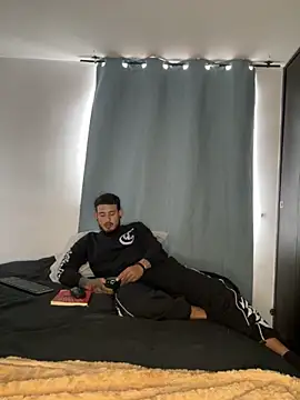 anika lowen02 online show from 11, 10, 2025