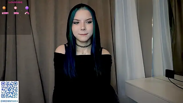Snapshot of EvelyynLopez chatting on 20, 1, 2025 EvelyynLopez online show from 20, 1, 2025