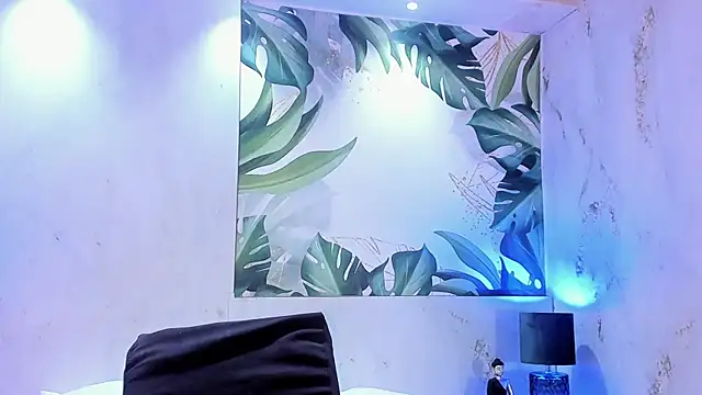 Snapshot of MelaniieRoux chatting on 16, 4, 2026 MelaniieRoux online show from 16, 4, 2026