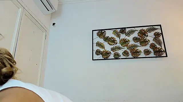 miranda villa online show from 16, 3, 2025