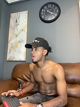 Snapshot of AaronCruz_ chatting on 20, 1, 2025 AaronCruz  online show from 20, 1, 2025