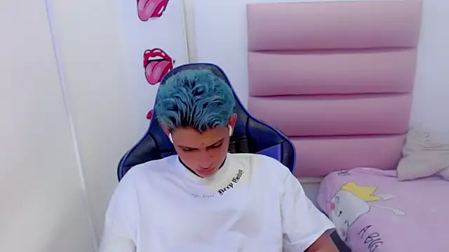 Yosepp  online show from 15, 1, 2025