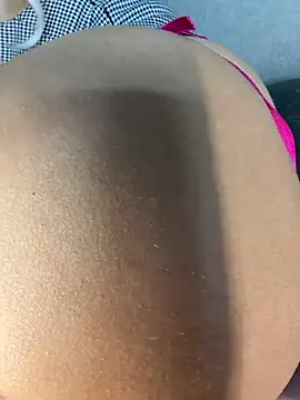 MiloTheName online show from 30, 10, 2025