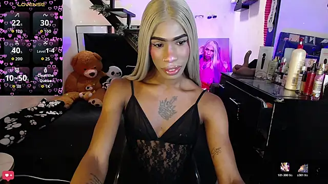 Snapshot of Kendall_Gil chatting on 25, 4, 2026 Kendall Gil online show from 25, 4, 2026