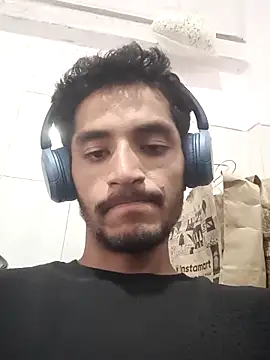 Snapshot of nskgenz chatting on 26, 10, 2025 nskgenz online show from 26, 10, 2025