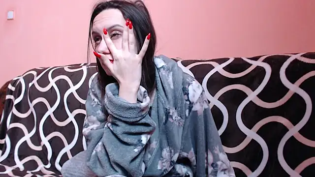 AlmaQueen online show from 31, 12, 2024