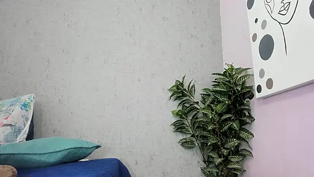 Tiffany mendez online show from 26, 2, 2026