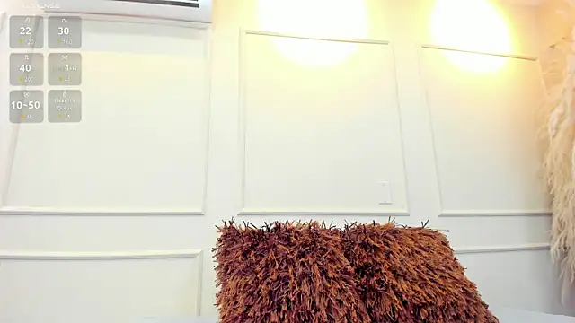 Snapshot of nahomygrey_ chatting on 4, 3, 2025 nahomygrey online show from 4, 3, 2025