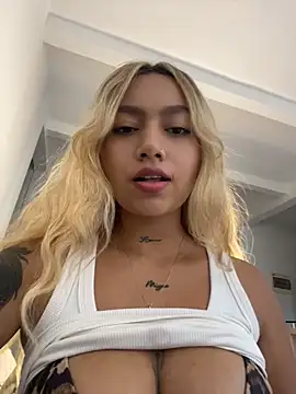 Snapshot of amanda-medrano1 chatting on 18, 7, 2026 amanda-medrano1 online show from 18, 7, 2026