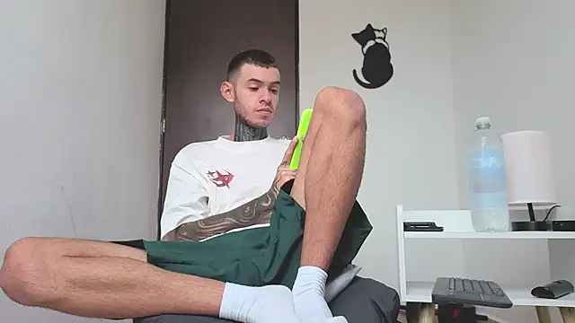 Saturno v online show from 27, 11, 2025