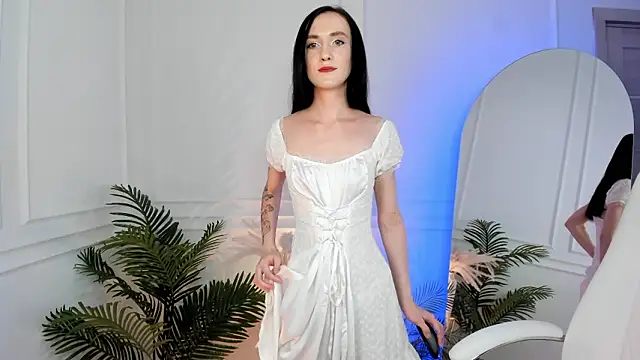 Dearly kitty online show from 4, 3, 2026