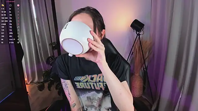 Dearly kitty online show from 7, 5, 2026
