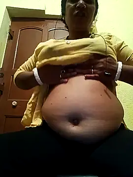 Snapshot of Riyaa_2024 chatting on 30, 12, 2024 Riyaa 2024 online show from 30, 12, 2024