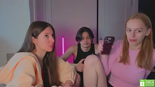 fcjuicy pussy online show from 30, 5, 2026