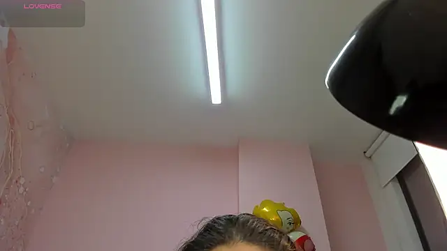 soyzarahtorres online show from 24, 9, 2025