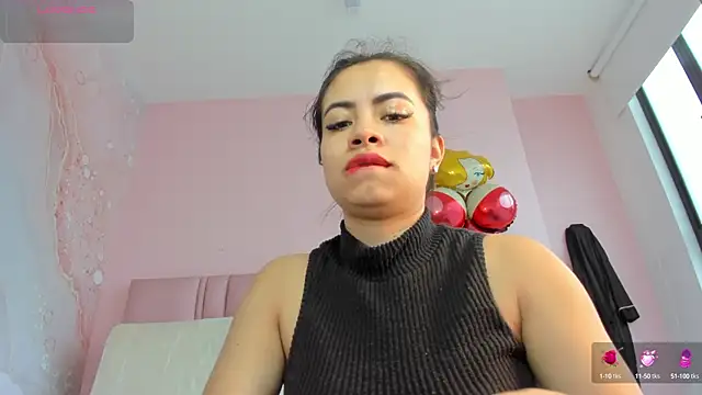 soyzarahtorres online show from 28, 9, 2025