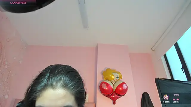 soyzarahtorres online show from 5, 10, 2025