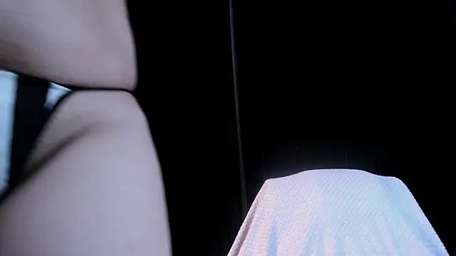 NovaGlitz online show from 10, 2, 2025