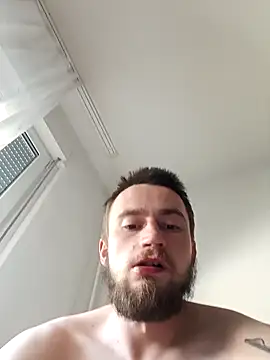 wariacik0024 online show from 26, 4, 2026