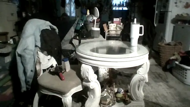 Snapshot of lilbishmiss chatting on 4, 3, 2026 lilbishmiss online show from 4, 3, 2026