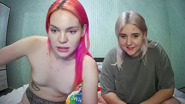 ChrisGirls online show from 26, 12, 2024