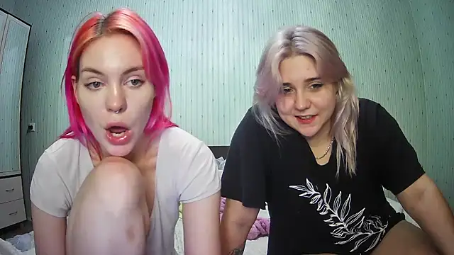 ChrisGirls online show from 29, 12, 2024