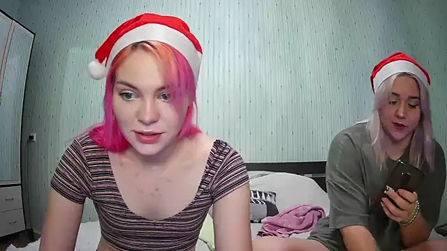 ChrisGirls online show from 30, 12, 2024