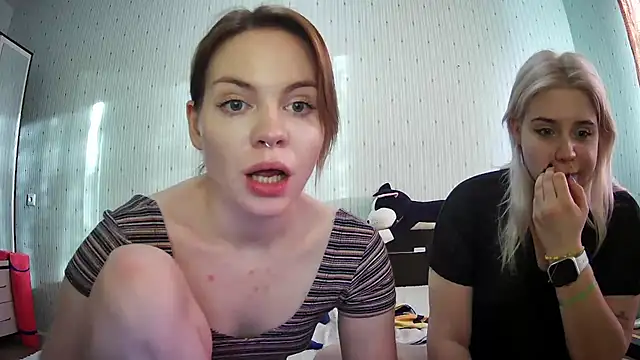 ChrisGirls online show from 23, 2, 2025
