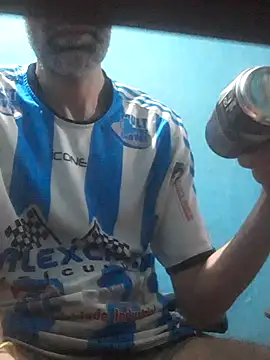 hugosafado333 online show from 8, 11, 2025