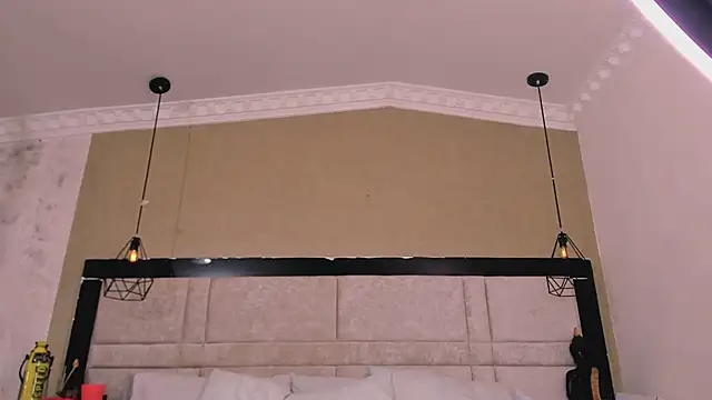 kimCosseyy online show from 3, 3, 2026