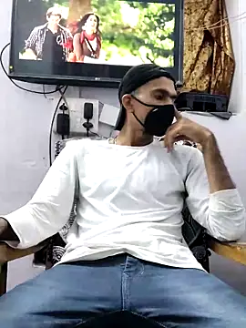 Snapshot of Habibi_big_b chatting on 21, 3, 2025 Habibi big b online show from 21, 3, 2025