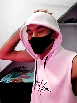 Snapshot of Habibi_big_b chatting on 27, 9, 2025 Habibi big b online show from 27, 9, 2025