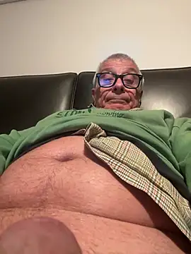 Snapshot of 4n4l1zz4m1 chatting on 15, 1, 2025 4n4l1zz4m1 online show from 15, 1, 2025