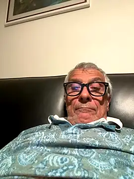 Snapshot of 4n4l1zz4m1 chatting on 9, 10, 2025 4n4l1zz4m1 online show from 9, 10, 2025