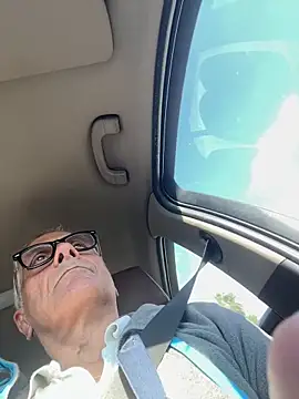 Snapshot of 4n4l1zz4m1 chatting on 18, 10, 2025 4n4l1zz4m1 online show from 18, 10, 2025